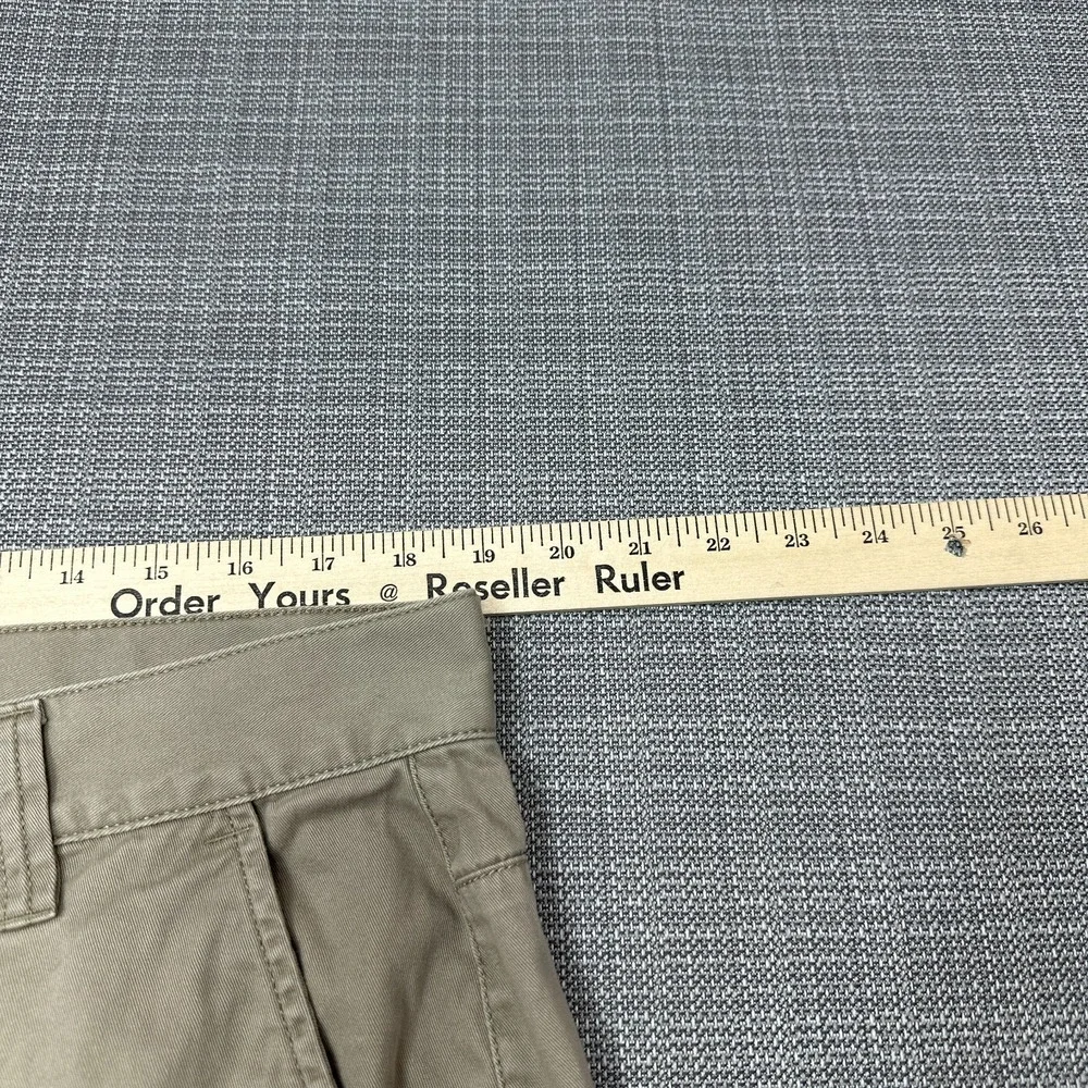 The North Face Shorts Mens 38‎ Khaki Outdoor Camping Hiking Casual